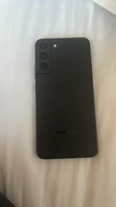 Smartphone Samsung Galaxy S22+ - miniatura 1