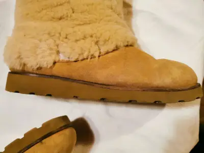 Botas de invierno forradas de lana beige - miniatura 3