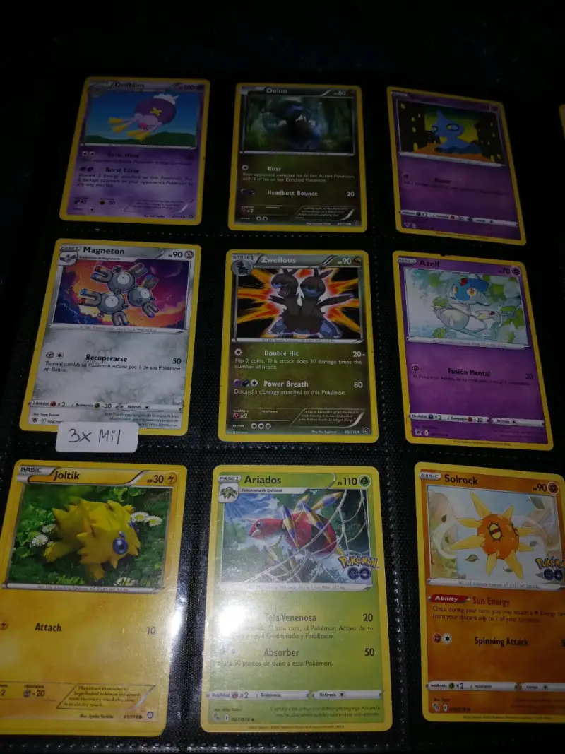 Colección de cartas Pokémon borde amarillo - 5