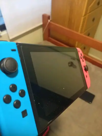 Consola Nintendo Switch con juegos y accesorios - miniatura 3