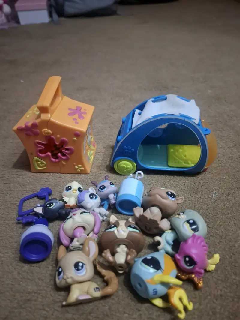 Set de juguetes Littlest Pet Shop con accesorios - 1