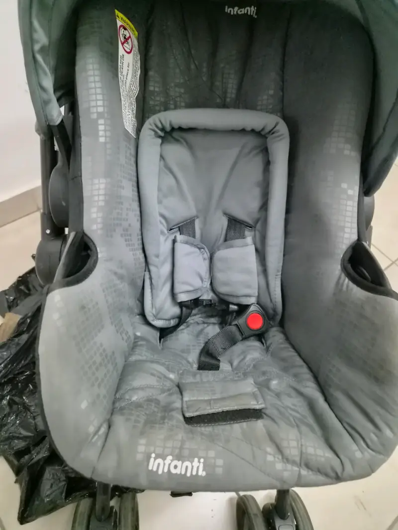 Coche giro 360 con huevito , adaptador auto y cuna - 5