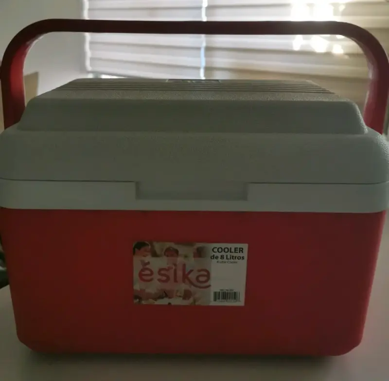 Cooler térmico Ésika 8 litros rojo - 5