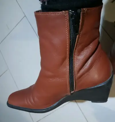 Botines de cuero marrón con plataforma - miniatura 2