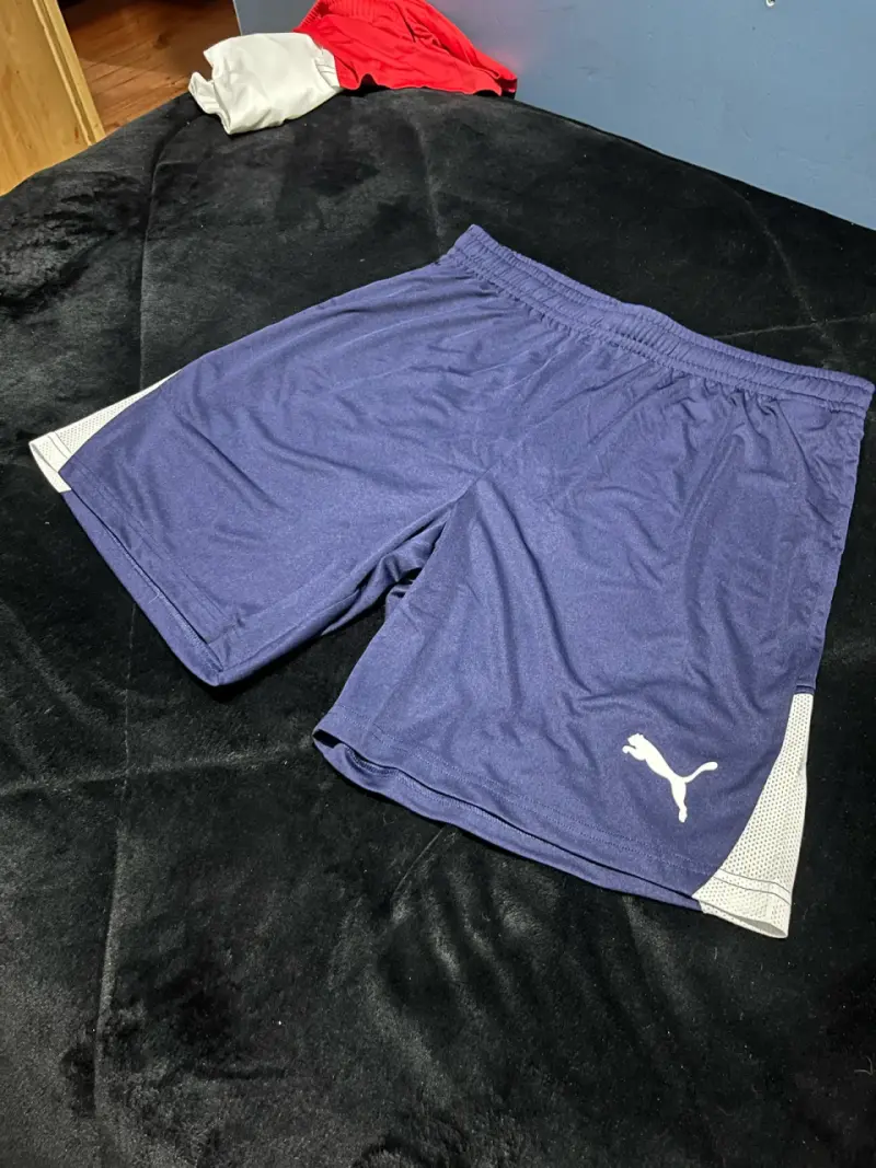 Shorts deportivos Puma - 3