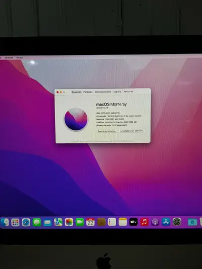 iMac Monterey  con teclado y mouse - miniatura 2