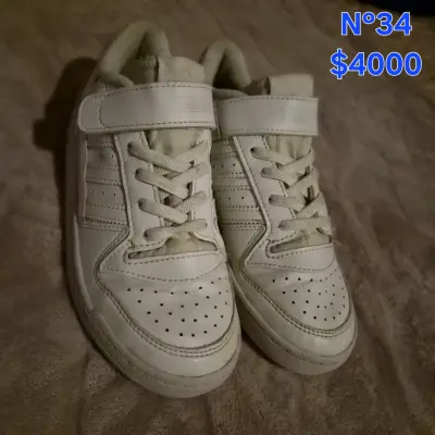 Zapatillas Nike blancas talla 35.5 - miniatura 2