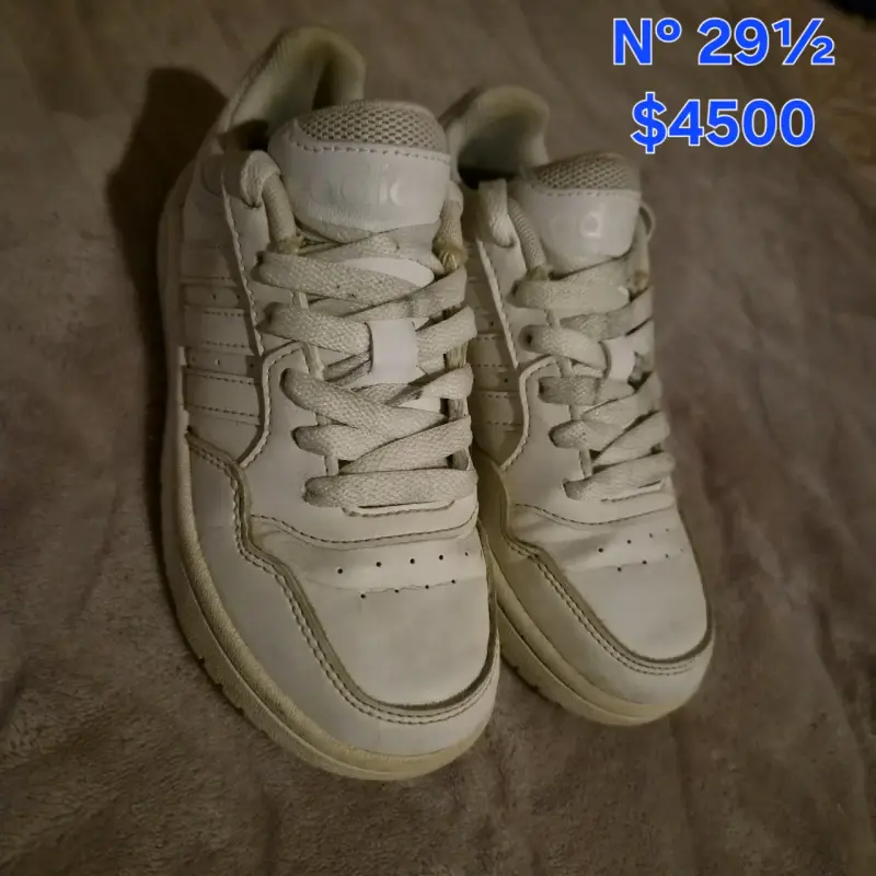 Zapatillas Nike blancas talla 35.5 - 4