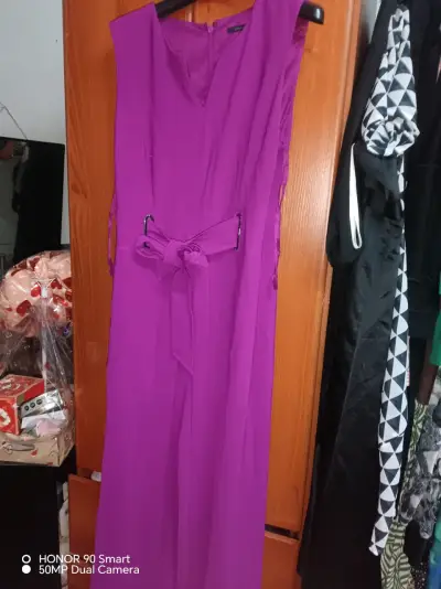 Vestido morado sin mangas con cinturón - miniatura 1
