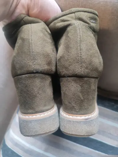 Botines de gamuza verde oliva con plataforma - miniatura 3