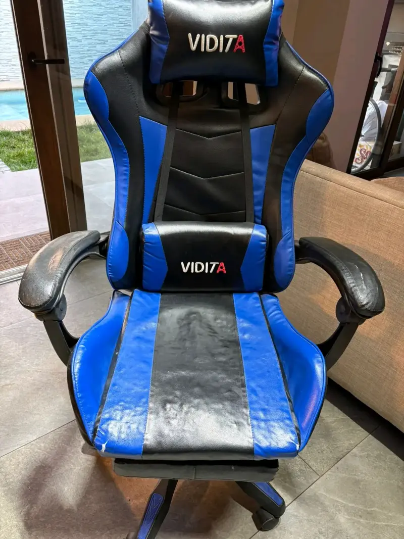 Silla gamer Vidita azul y negra - 1