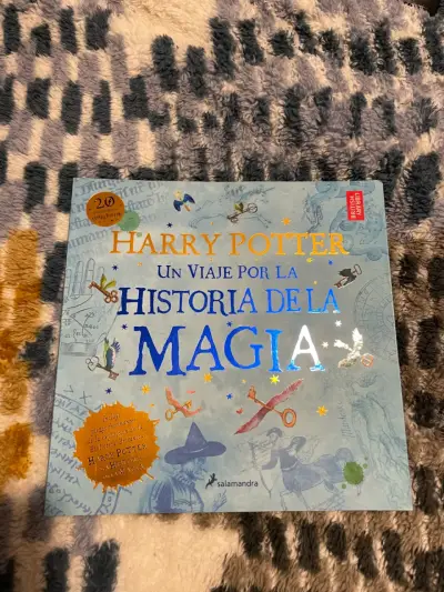 Libro Harry Potter: Un viaje por la historia de la magia - miniatura 1