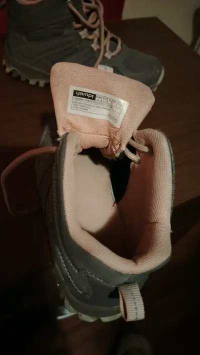 Botas de trekking Yampi gris para mujer - miniatura 1