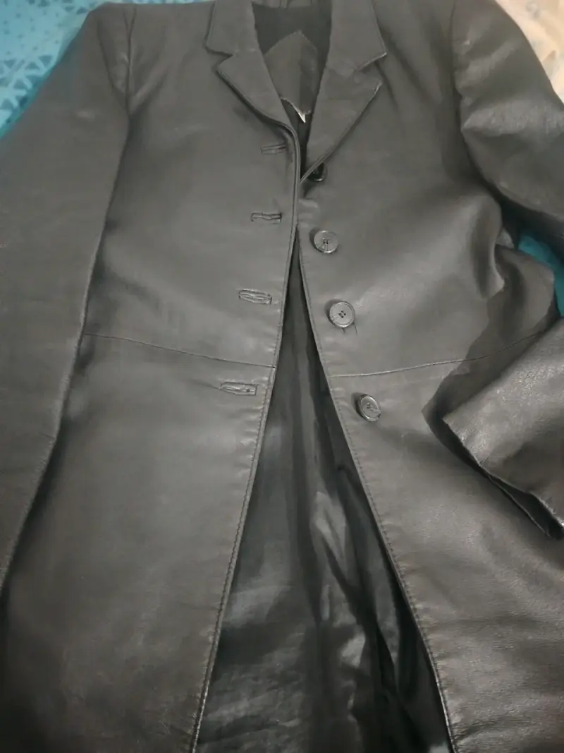Abrigo de cuero negro elegante para mujer - 5