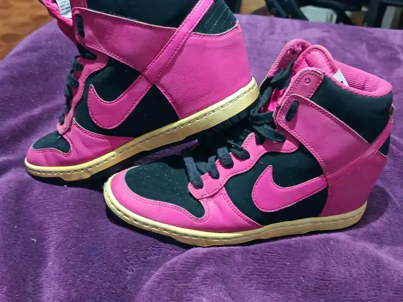 Zapatillas deportivas altas rosa y negro - 2