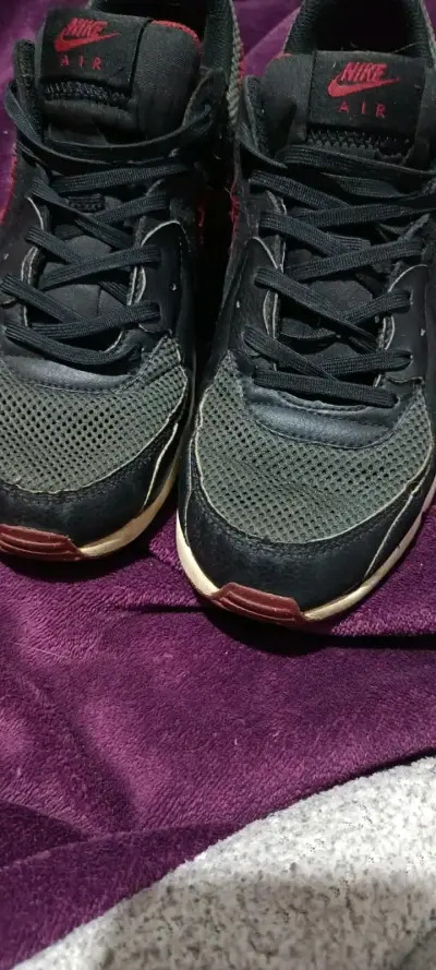 Zapatillas deportivas altas rosa y negro - miniatura 3