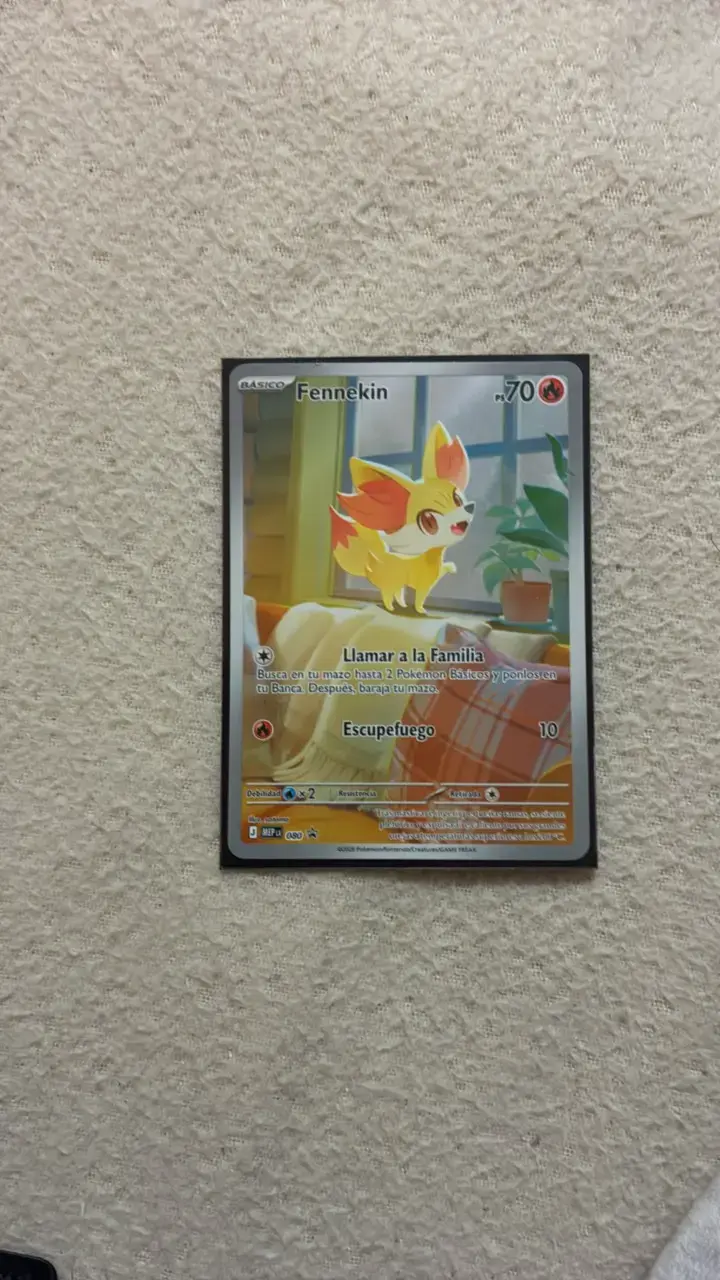 Carta Pokémon Fennekin promo en español