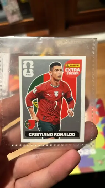 Cristiano Ronaldo extra sticker plata 2026 - miniatura 2