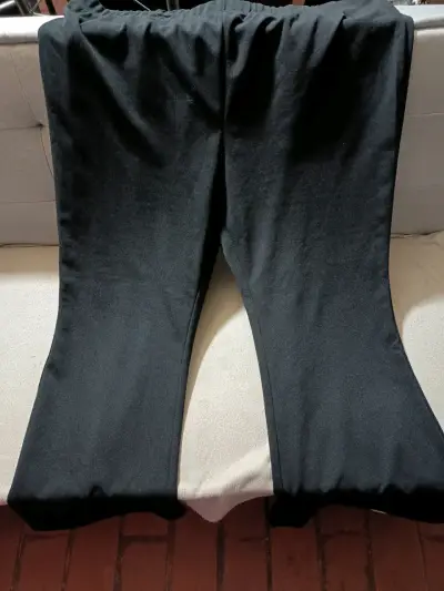Pantalón negro de mujer cómodo talla grande - miniatura 3