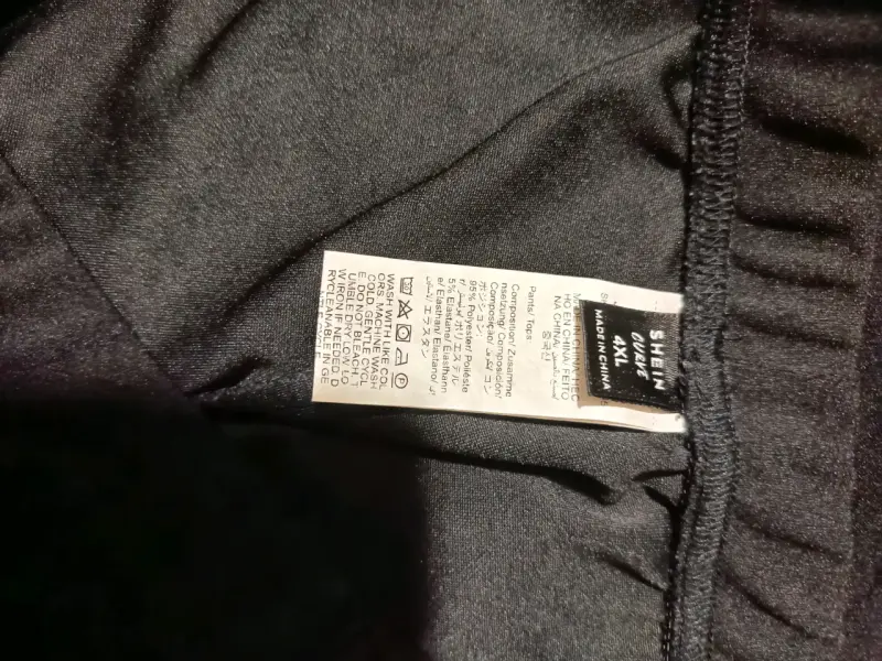 Pantalón negro de mujer cómodo talla grande - 4