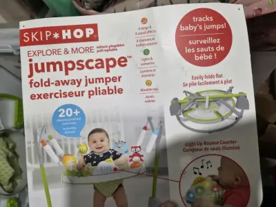Skip-hop para bebé con juguetes interactivos - miniatura 2