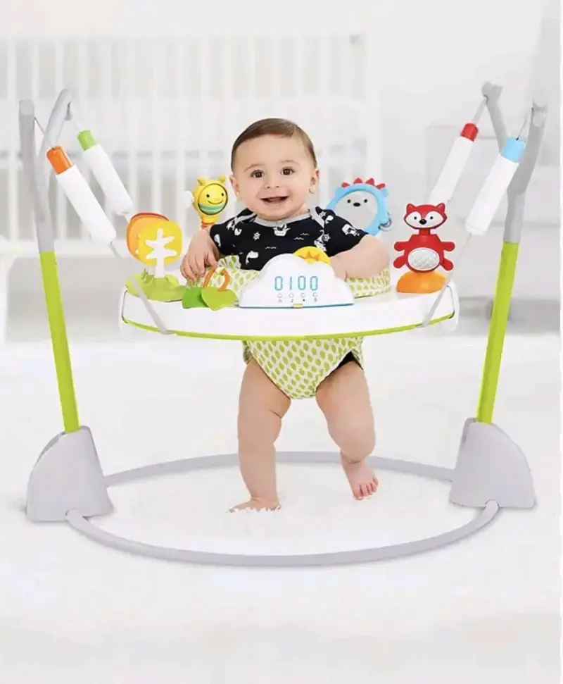 Skip-hop para bebé con juguetes interactivos - 4