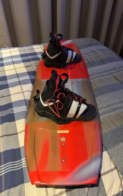 Tabla de wakeboard Absolute con fijaciones - miniatura 3