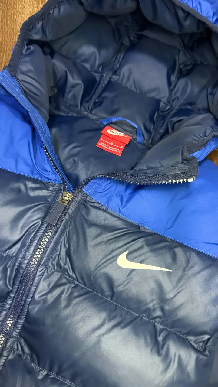 Chaqueta acolchada Nike - 4