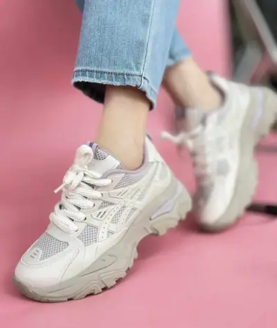 Zapatillas deportivas blancas hueso - miniatura 1