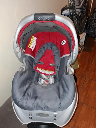 Silla de auto Graco huevito roja - miniatura 2