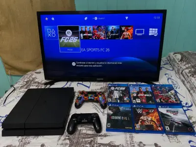 PS4 500GB con 3 mandos y 6 juegos - miniatura 2