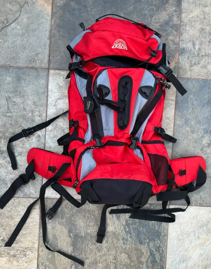 Mochila de senderismo Doite roja - 1
