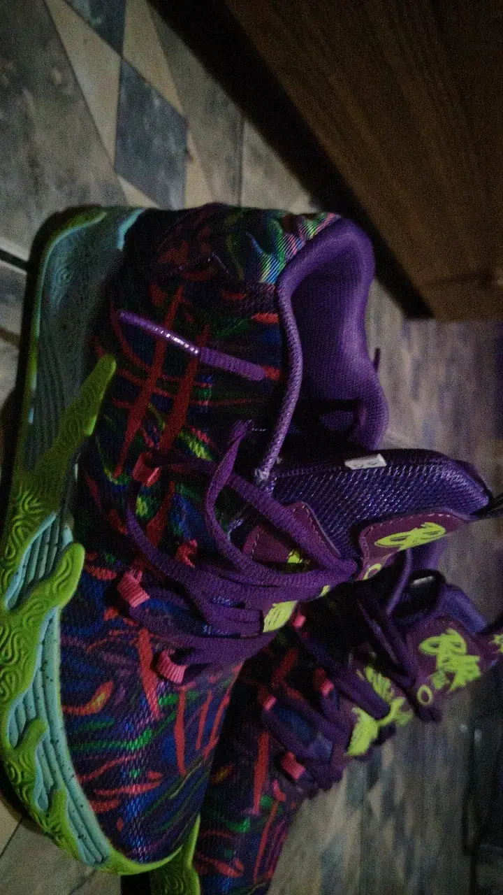 Zapatillas deportivas coloridas - 3