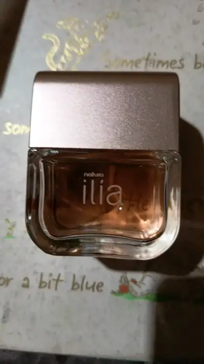 Perfume Natura Ilía para mujer - miniatura 2