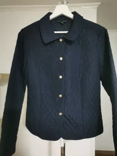 Chaqueta delgada azul marino con botones metwlicos - miniatura 1