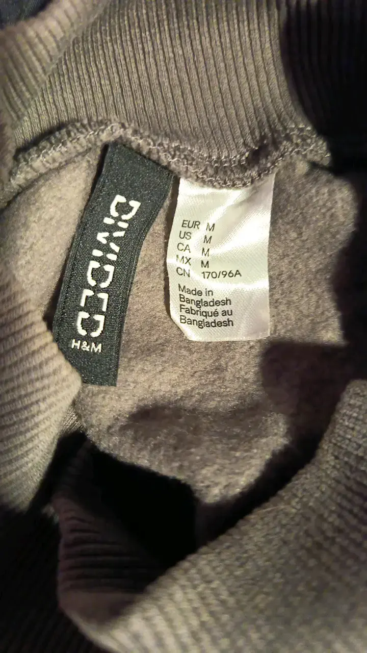 Polerón gris H&M DIVIDED talla M - 3