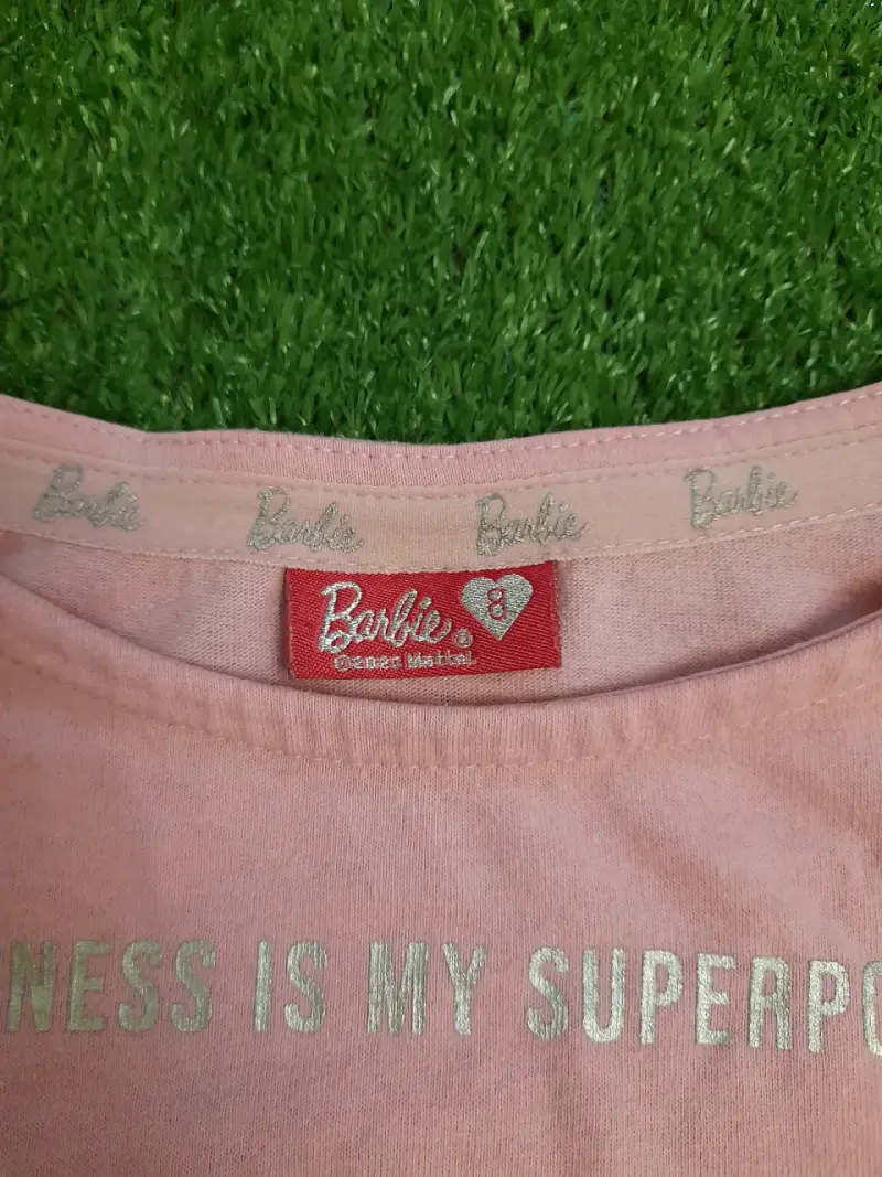 Polera Barbie rosa con mariposa - 2