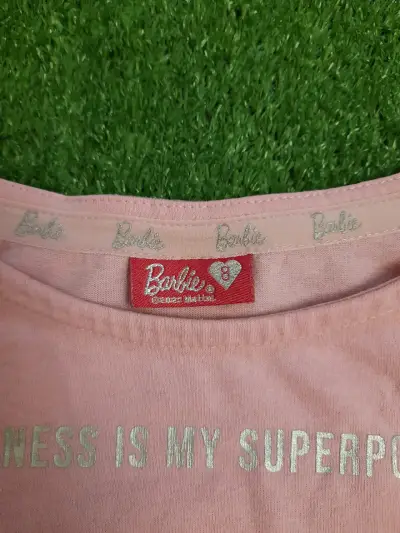 Polera Barbie rosa con mariposa - miniatura 2
