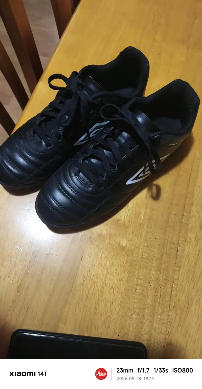 Zapatillas deportivas negras Umbro - 2