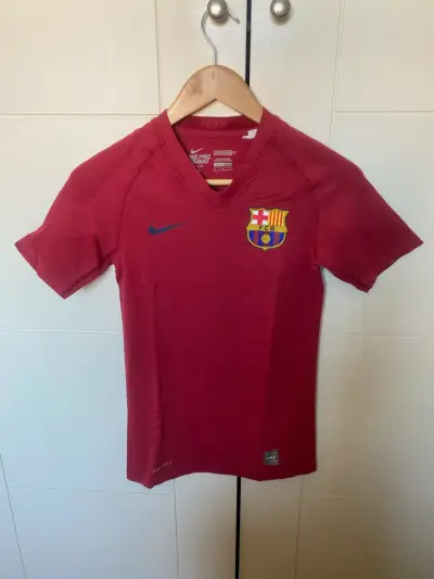 Polera primera capa Nike pro combat FC Barcelona - miniatura 1