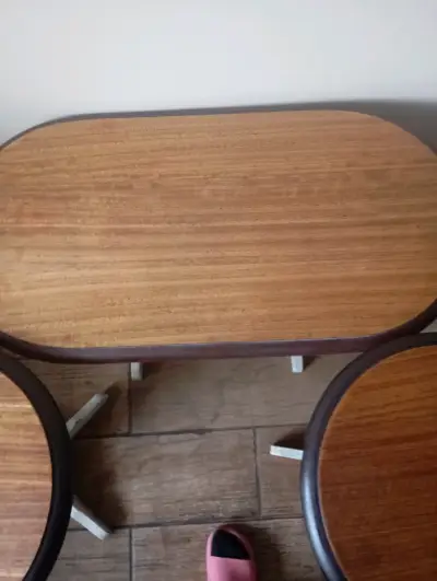 Juego de mesas de madera vintage - miniatura 3