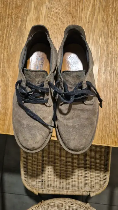 Zapatos de gamuza marrón para hombre - miniatura 1