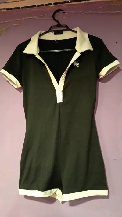 Enterito negro con cuello - miniatura 1