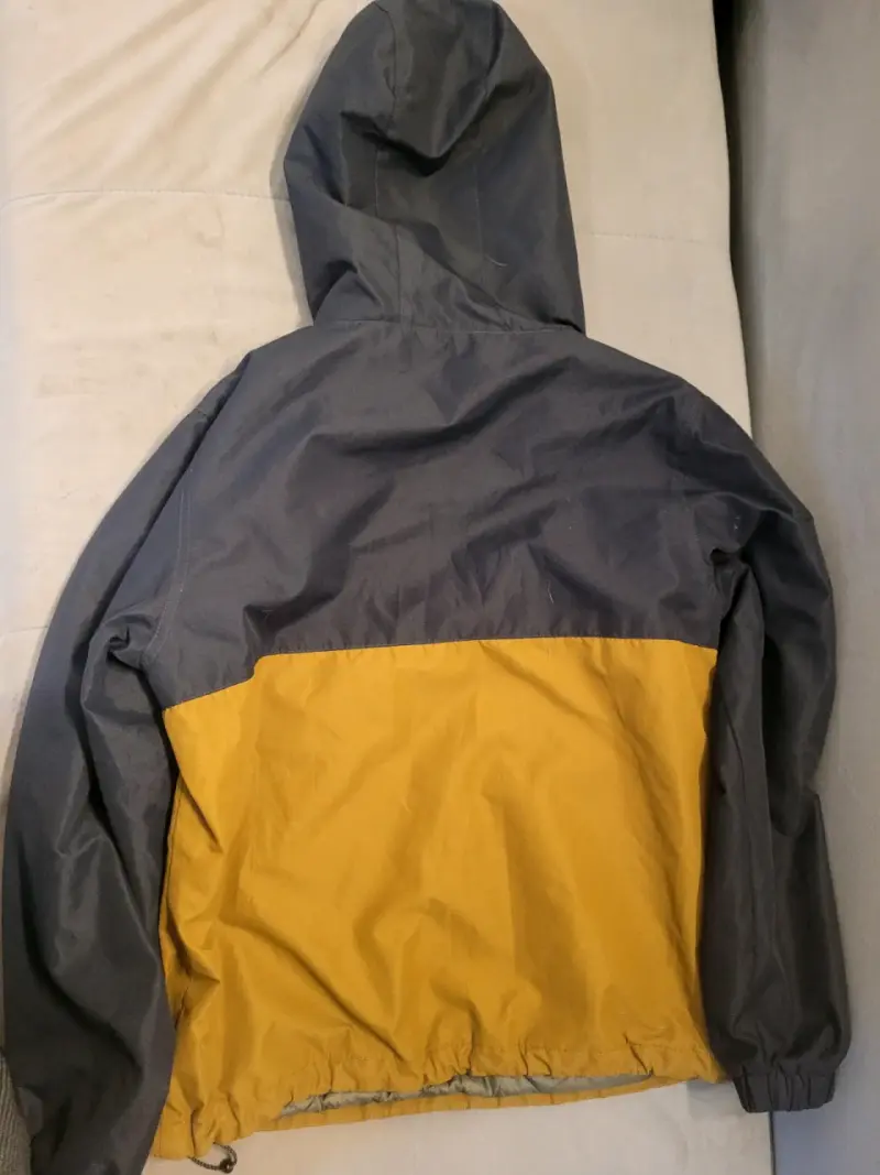 Chaqueta impermeable Maui and Sons negra - 3