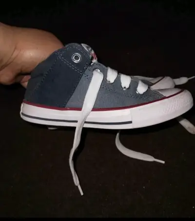 Zapatillas de lona azul para niños - miniatura 1