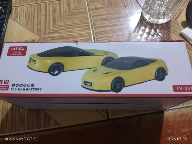 Parlante inalámbrico TaSbeL en forma de auto - 2