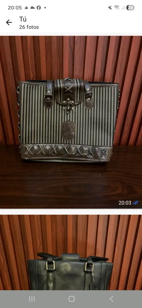 Bolso de cuero a rayas elegante
