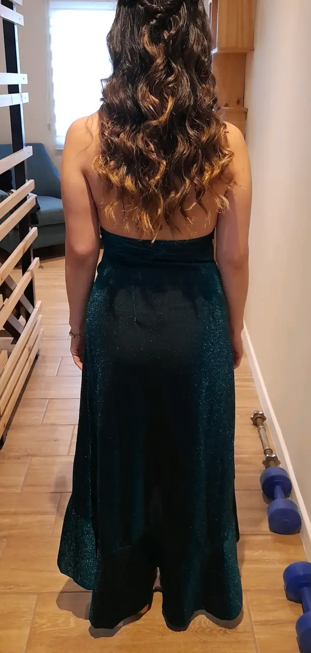 Vestido de fiesta azul con escote halter - 2