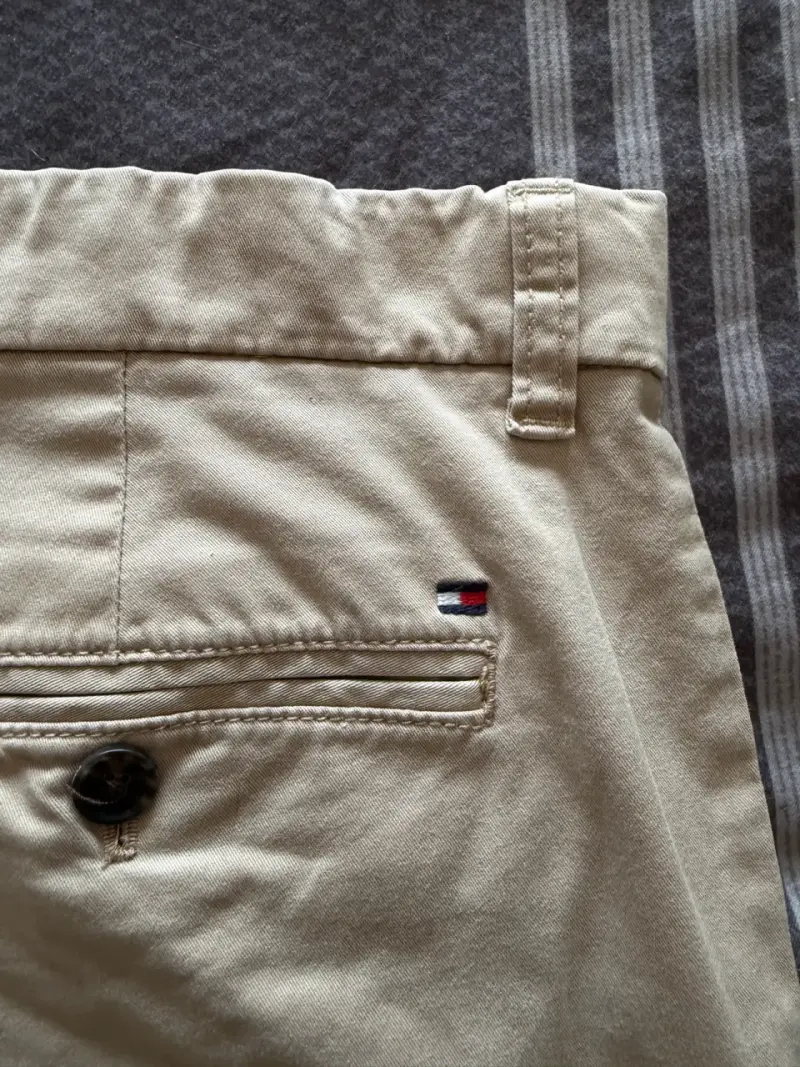 Pantalones casuales Tommy Hilfiger para hombre - 2