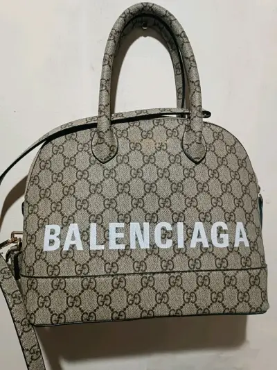 Bolso Balenciaga estampado monograma - miniatura 1